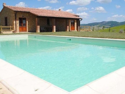 Immobile di 160 mq in vendita - Volterra, Italia