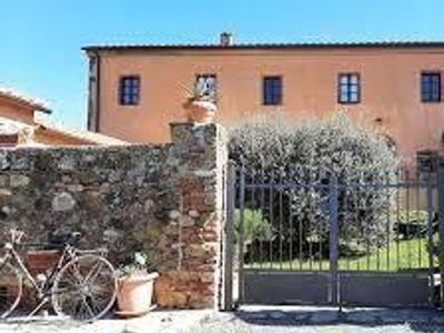 Lussuoso casale in vendita Campagnatico, Toscana