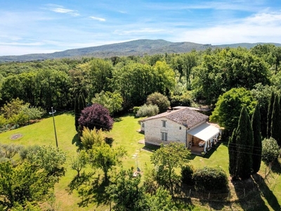 Lussuoso casale in vendita Monteriggioni, Italia