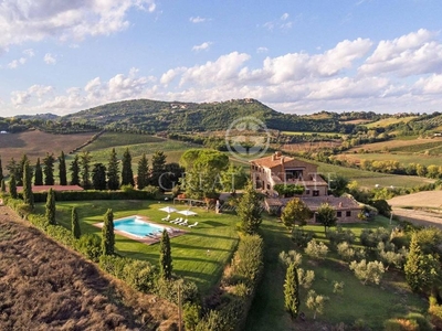 Lussuoso casale in vendita Pienza, Toscana