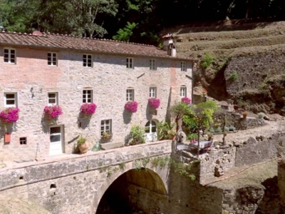 Lussuoso casale in vendita Via per Fubbiano, 5, Capannori, Lucca, Toscana