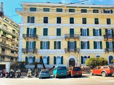 Prestigiosa casa di 210 mq in vendita corso orazio raimondo 117, Sanremo, Imperia, Liguria