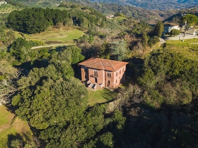Prestigiosa villa in vendita Lucca, Italia