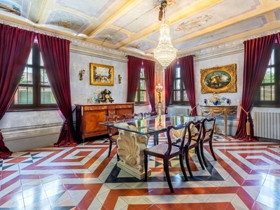 Villa di 820 mq in vendita Montegrosso d'Asti, Italia
