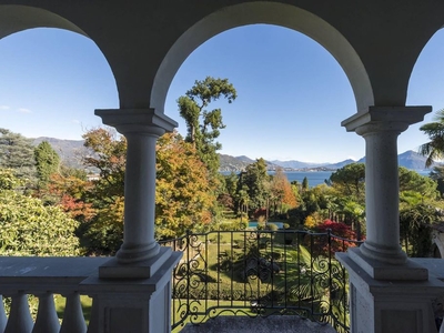 Casa Indipendente di 1000 mq in affitto Baveno, Italia