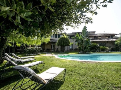 Villa in vendita Via Arciprete Rodinò Toscano, 14, Polistena, Reggio Calabria, Calabria
