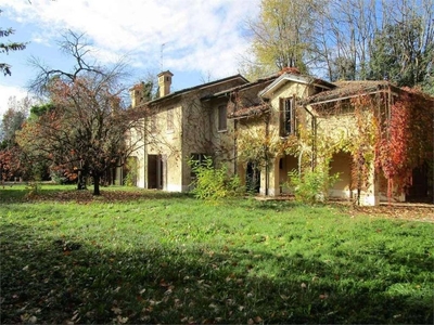 Prestigiosa villa di 1350 mq in vendita, Via Cisa, 0, Virgilio, Mantova, Lombardia