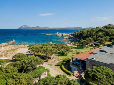 Prestigiosa villa di 150 mq in vendita Punta Volpe, Olbia, Sassari, Sardegna