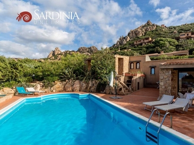 Prestigiosa villa di 160 mq in vendita, Via la Serrera, Trinità d'Agultu e Vignola, Sardegna