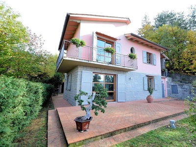 Prestigiosa villa di 244 mq in vendita, Rufina, Toscana