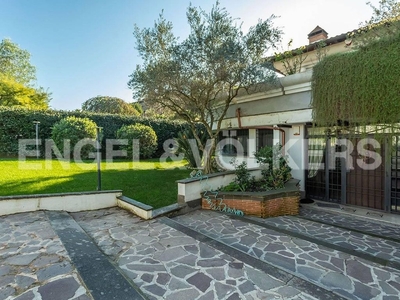 Prestigiosa villa in vendita Via Aurelio Milloss, Roma, Lazio