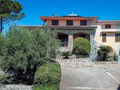 Villa di 330 mq in vendita Avola, Sicilia