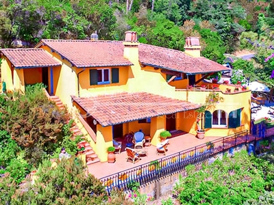 Esclusiva villa di 350 mq in vendita Via Punta Bianca, Ameglia, Liguria