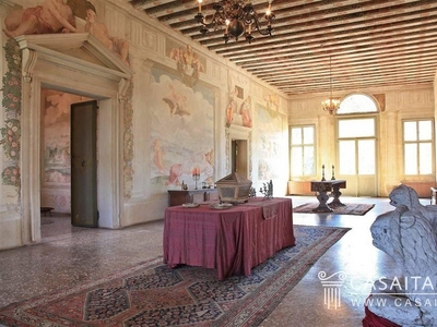 Prestigiosa villa di 3534 mq in vendita Padova, Italia