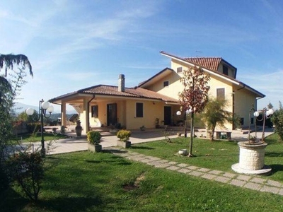 Villa di 485 mq in vendita Via Scifelli, 37, Ceccano, Frosinone, Lazio