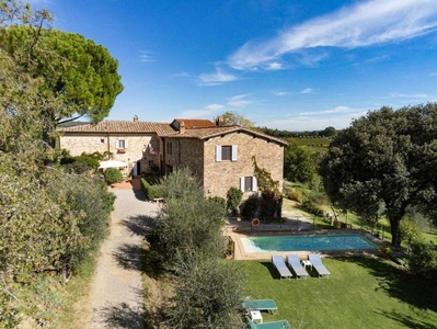 Prestigiosa villa di 800 mq in vendita Via della Ragnaia, Castelnuovo Berardenga, Siena, Toscana