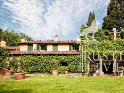 Esclusiva villa in vendita Piazza San Paolo all'Orto, 21, Pisa, Toscana