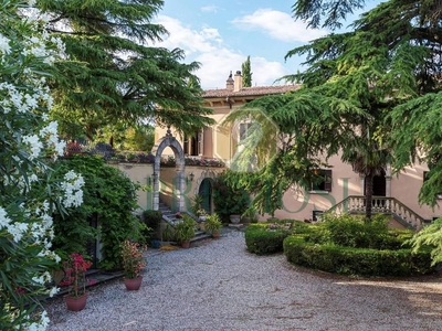 Esclusiva villa in vendita Lavagno, Italia