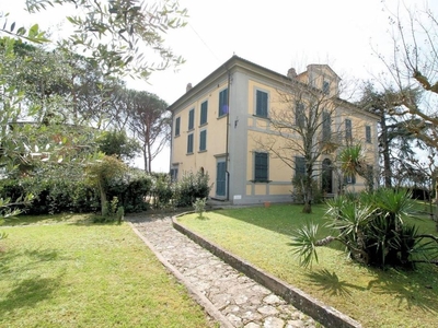 Esclusiva villa in vendita Uzzano, Italia