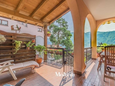 Esclusiva villa di 440 mq in vendita Via del Viandante, Mandello del Lario, Lecco, Lombardia