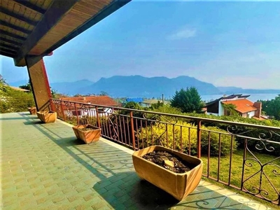 Prestigiosa villa di 600 mq in vendita, Via Nuova Intra Premeno, Arizzano, Piemonte