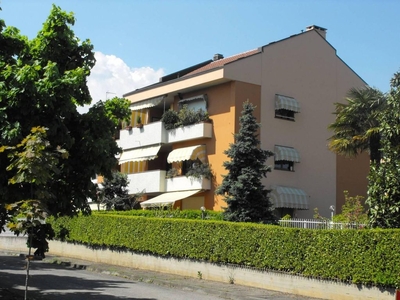 Prestigioso appartamento di 195 m² in vendita Via Carlo Alberto Dalla Chiesa, 2, Trofarello, Piemonte