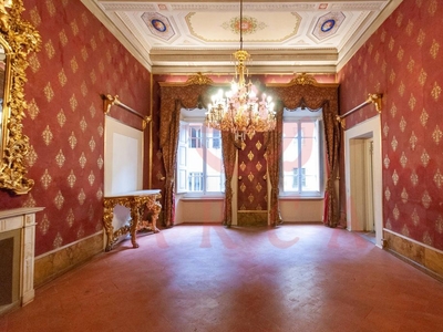 Prestigioso appartamento di 250 m² in vendita Via dell'Oriuolo, Firenze, Toscana