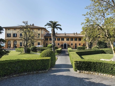 Prestigioso appartamento di 1620 m² in affitto Ladispoli, Lazio