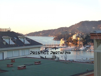 Prestigioso appartamento in vendita Via Bozzo Costa 42, Rapallo, Genova, Liguria