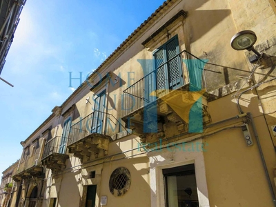 Prestigioso complesso residenziale in vendita Noto, Italia