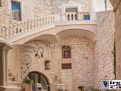 Prestigioso complesso residenziale in vendita Via Sant'Anna, 12, Carovigno, Puglia
