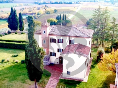 Villa di 1000 mq in vendita Via dei Ghibellini, Castelnuovo Berardenga, Toscana