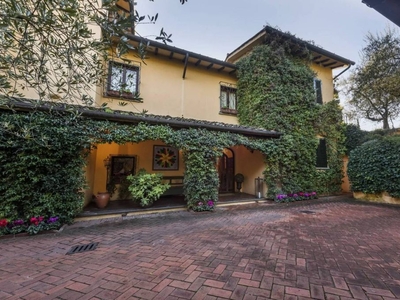 Prestigiosa villa di 1000 mq in vendita, Via Petraia, Poggio a Caiano, Toscana