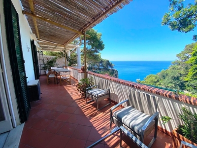 Villa di 120 mq in vendita Via Occhio Marino, Capri, Napoli, Campania