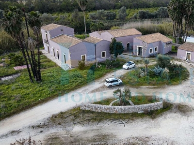 Prestigiosa villa di 15000 mq in vendita Via principale, 1, Siracusa, Sicilia