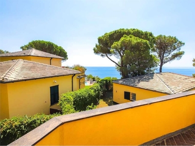 Prestigiosa villa in vendita Via della Rotonda, 4, Arenzano, Genova, Liguria
