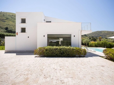 Esclusiva villa di 260 mq in affitto Contrada Fraginesi, Castellammare del Golfo, Trapani, Sicilia