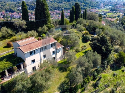 Villa in vendita Via Monte D'Armolo, Sarzana, La Spezia, Liguria