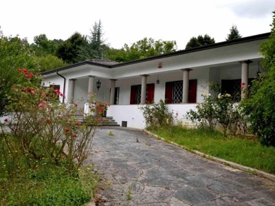 Prestigiosa villa di 440 mq in vendita SP1, 31, Camaiore, Toscana
