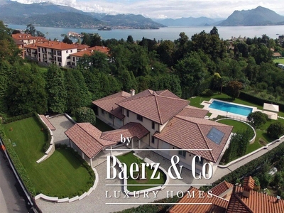 Villa di 500 mq in vendita 28838, Stresa, Verbano-Cusio-Ossola, Piemonte