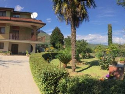 Villa di 550 mq in vendita Piana di Monteverna, Caserta, Campania