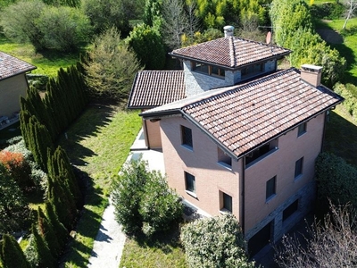 Villa di 570 mq in vendita Merate via Monte Grappa, 30L, Merate, Lecco, Lombardia