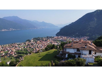 Prestigiosa villa di 650 mq in vendita, Stazzona, Lombardia