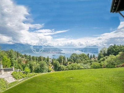 Prestigiosa villa di 700 mq in vendita Via Due Riviere, 9, Gignese, Piemonte