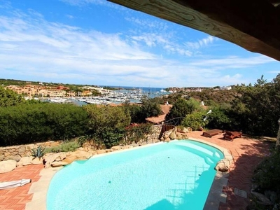 Prestigiosa villa di 220 mq in affitto, Via dell'Ancora, Porto Cervo, Sardegna