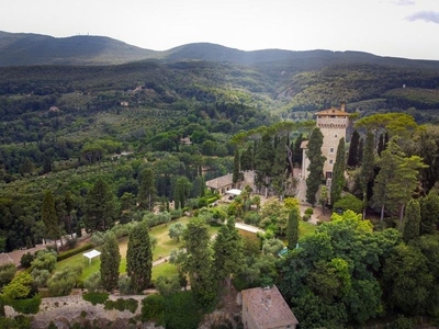 Prestigiosa villa di 1840 mq in vendita Cetona, Italia