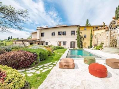 Villa di 460 mq in vendita Poggio Imperiale, Italia