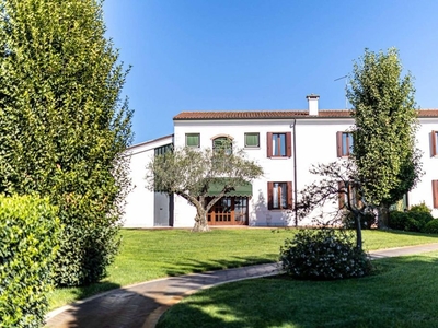 Villa in vendita Via Masenello, Noventa Vicentina, Vicenza, Veneto