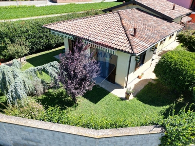 Casa indipendente in vendita a Tornaco