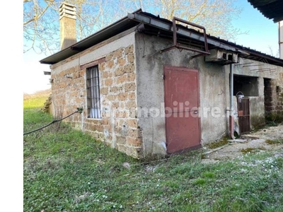 Rustico/Casale in vendita a Valfabbrica, Vocabolo San Benedetto 25